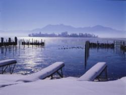 Bier-Homepage.de - Rund um's Thema Bier: Biere, Hopfen, Reinheitsgebot, Brauereien. | Foto: Winter am Chiemsee.