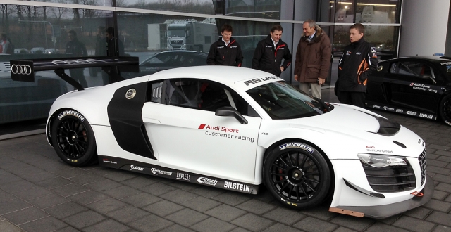 Auto News | Autobergabe R8 LMS ultra