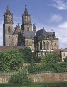 News - Central: Stadt Magdeburg - Ausstellungsreise Karawane Reisen www.karawane.de 