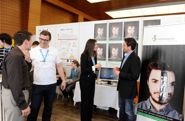 Tickets / Konzertkarten / Eintrittskarten | StartUps am Messestand des Goethe-Unibators Frankfurt prsentieren sich auf AUFSCHWUNG 2012