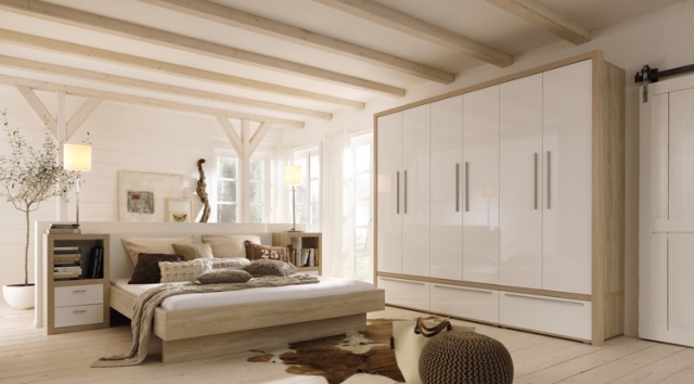 Deutsche-Politik-News.de | Das helle und elegante Design macht das Schlafzimmer zu einem Ort des Wohlfhlens.