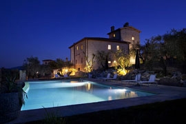 News - Central: Villa in Florenz
