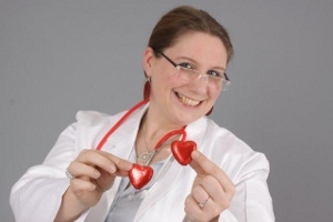 Valentinstag-Infos.de - Infos & Tipps rund um den Valentinstag | Dr. Scheckenfittich ldt zum Comedy Dinner in Fulda