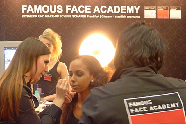 News - Central: Die Visagistenschule Famous Face Academy auf der Berufsbildungsmesse Rhein/Main
