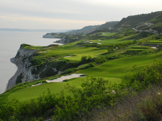 Europa-247.de - Europa Infos & Europa Tipps | Thracian Cliffs Golf Course - der neueste Golfplatz von Gary Player in Bulgarien. www.golfmotion.com