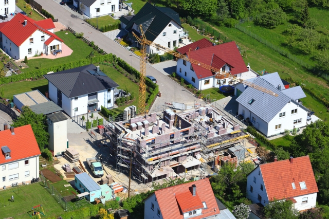 Deutsche-Politik-News.de | Acht Eigentumswohnungen entstehen in Herbrechtingen, Stockbrunnenweg 2 Foto: Geyer Luftbild