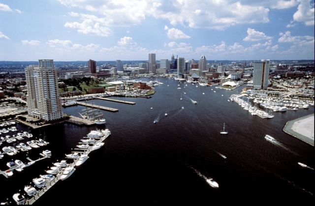 Auto News | Der Inner Harbor von Baltimore in Maryland ist ein beliebtes Kreuzfahrtziel