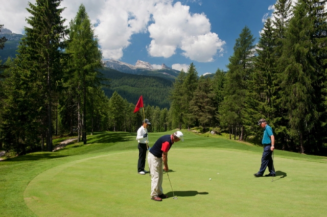 Tickets / Konzertkarten / Eintrittskarten | Golfen in Cortina d'Ampezzo.  Foto: Giacomo Pompanin