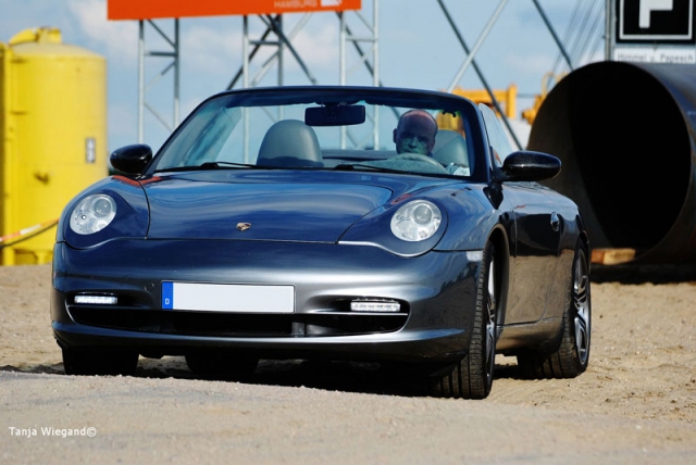 Auto News | Porsche 911/996 mit Scheinwerferblende von www.911erlook.com