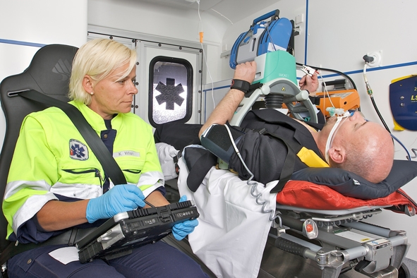News - Central: Aus Rettungsassistenten sollen knftig Notfallsanitter werden.