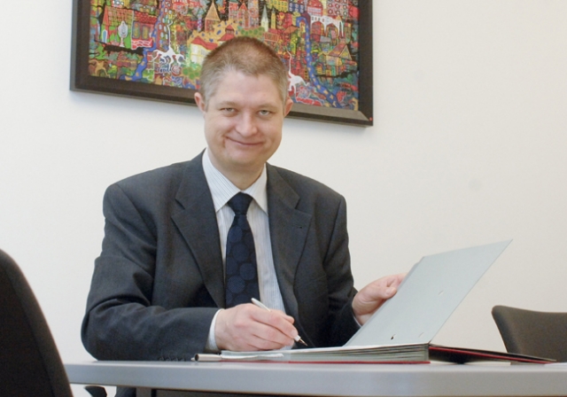 Deutsche-Politik-News.de | Der rhrige Pressesprecher des Klinikums Ingolstadt, Joschi Haunsperger, ist stolz auf seine Arbeit und seinen Arbeitgeber: eines der grßten Krankenhuser in Bayern. Foto: Klinikum Ingolstadt