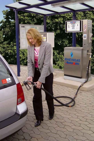 Autogas / LPG / Flssiggas | Mit einem Marktanteil von knapp 80 Prozent bei den alternativen Antriebsarten ist Autogas weiterhin mit großem Vorsprung Marktfhrer in Deutschland.