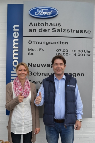Deutsche-Politik-News.de | Nicole Roeder  leitet zuknftig  gemeinsam mit Christian Timmann die Geschicke der  Autohaus an der Salzstraße GmbH.