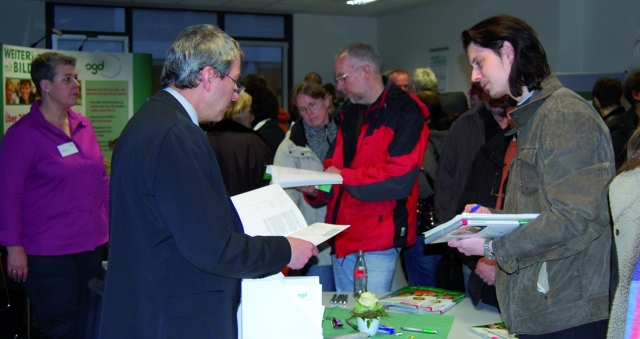 Deutsche-Politik-News.de | Studiengemeinschaft Darmstadt (SGD)