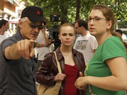 Casting Portal News | Foto: Norbert Ghafouri, Leiter der Filmschauspielschule, beim Dreh.