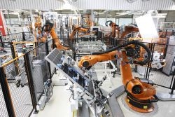 Alternative & Erneuerbare Energien News: KUKA Systems GmbH