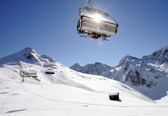 Auto News | Beeindruckend, die winterliche Berglandschaft im Defereggental.