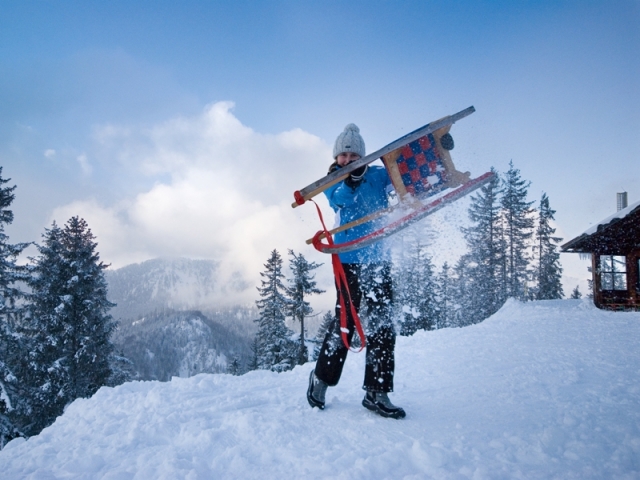 Sport-News-123.de | Schlittenglck am Hochschwarzeck: Die neue Rodelbahn Hirscheckblitz macht einfach Spaß.