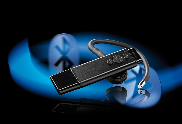 Handy News @ Handy-Infos-123.de | Callstel Superschlankes Bluetooth-Headset XHS-650w mit kabelloser Ladefunktion