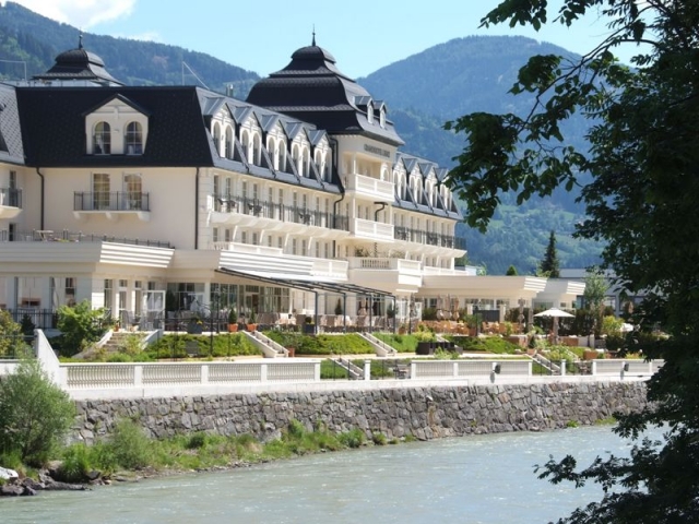 Deutsche-Politik-News.de | Das Grandhotel Lienz besticht durch seine fantastische Lage direkt an der Isel. 