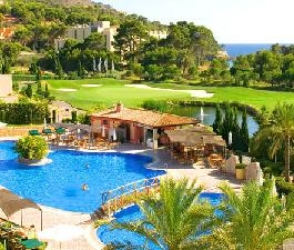 Deutsche-Politik-News.de | Deutsche Golfer lieben Mallorca - hier das Dorint Royal Golfresort Camp de Mar, www.golfmotion.com