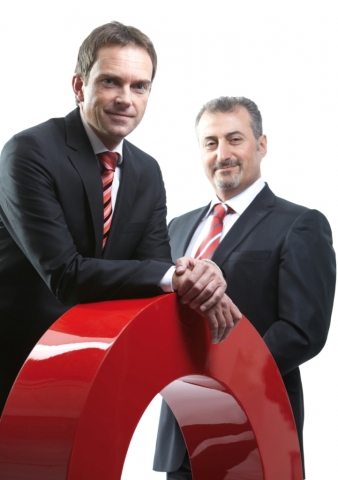 Auto News | Die Geschftsfhrer der inform GmbH, Dr. Markus Hilleke (links) und Can Konsul