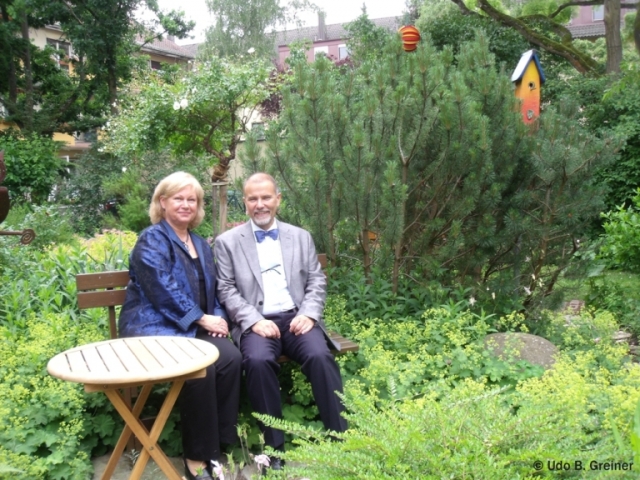 Hotel Infos & Hotel News @ Hotel-Info-24/7.de | Gudrun und Klaus Frtsch im Naturgarten des Creativhotels Luise