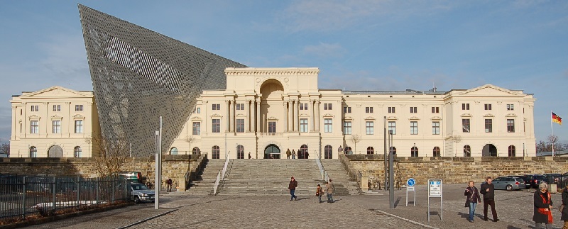 Deutsche-Politik-News.de | Armeemuseum Dresden 2012