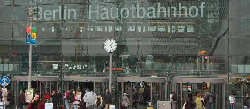 Deutsche-Politik-News.de | Berlin Hauptbahnhof 2013
