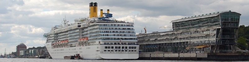 Deutsche-Politik-News.de | Hamburg Hafen 2014