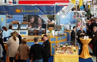 Ostsee-Infos-247.de- Ostsee Infos & Ostsee Tipps | Messestand Ofengold