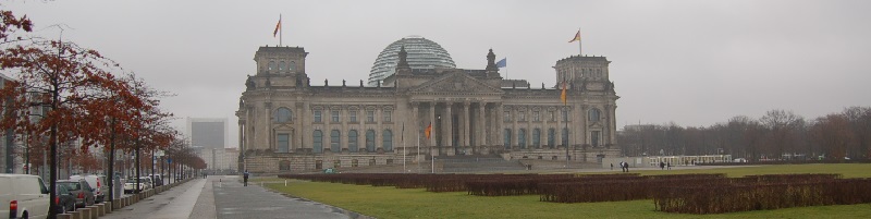 Deutsche-Politik-News.de | Foto: Reichstag Berlin 2013