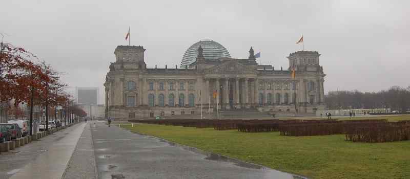 Deutsche-Politik-News.de | Reichstag Berlin 2013