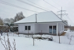 Fertighaus, Plusenergiehaus @ Hausbau-Seite.de | Dieser Bungalow Rerik mit berdachter Terrasse kann am kommenden Wochenende in Panketal besichtigt werden. Foto: Roth-Massivhaus