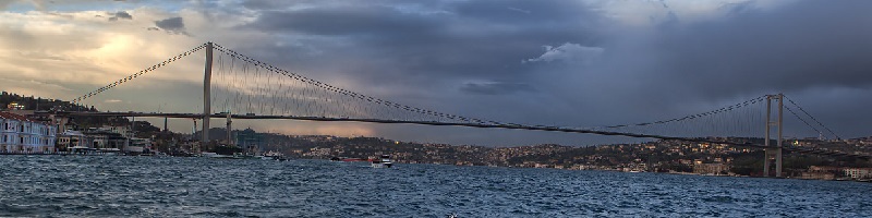 Deutsche-Politik-News.de | Istanbul Bosporus-Brücke 2012