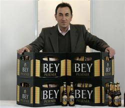 Bier-Homepage.de - Rund um's Thema Bier: Biere, Hopfen, Reinheitsgebot, Brauereien. | Foto: Bnyamin Trksoy und sein Bey Bier.