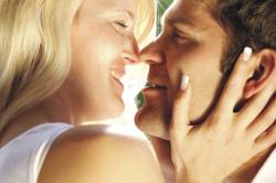 Flirten & Daten @ Flirting Town | Flirten & Daten bei Flirting-Town.de - der Flirt- & Date-Seite. Foto: Als Frankfurter >> Date-Doktor << gibt Kareen Bossenberger Tipps beim Dating und der Partnersuche.