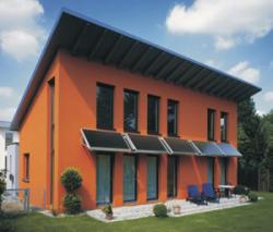 Fertighaus, Plusenergiehaus @ Hausbau-Seite.de | Foto: Jeder Quadratmeter Ihrer bisher ungenutzten Dachfl�che wird somit in Zukunft Geld verdienen.