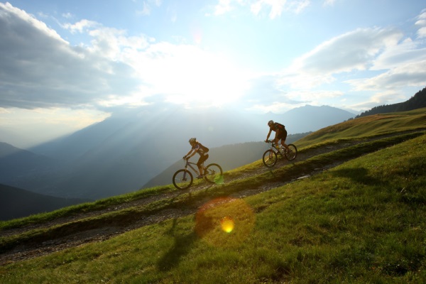 Auto News | Mountainbiken im wunderschnen Meraner Land - Michael Mller - MGM