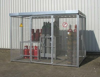 Gasflaschen-Lager mit Dach fr technische Gase | Freie-Pressemitteilungen.de